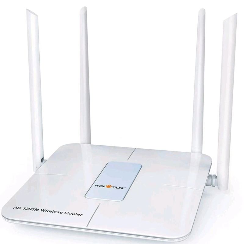 无线路由器 白色四天线 高速WiFi 家用穿墙路由